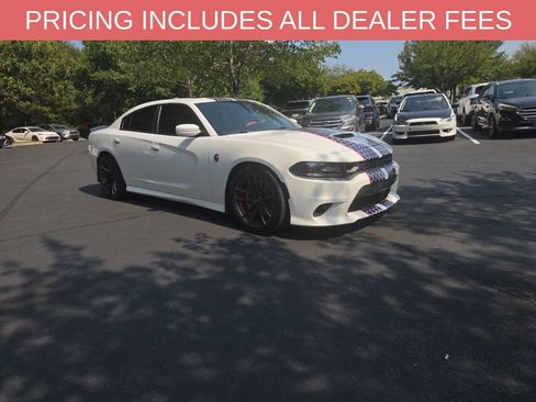 Used 2019 Dodge Charger Scat Pack w/ Dynamics Package RWD image 1