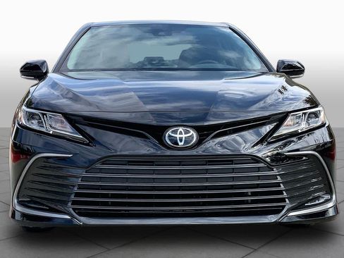 Used 2024 Toyota Camry LE w/ Convenience Package FWD image 4