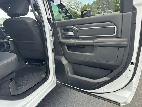 New 2025 RAM 2500 Big Horn image 17