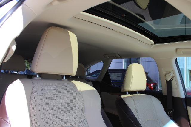 Used 2019 Lexus RX 350L AWD image 36