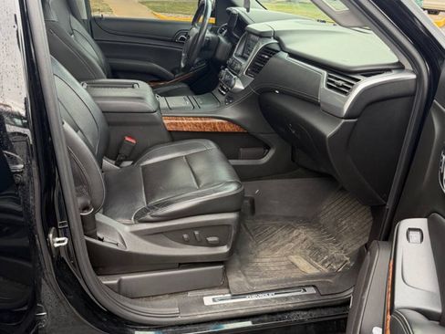 Used 2018 Chevrolet Tahoe Premier AWD/4WD image 19