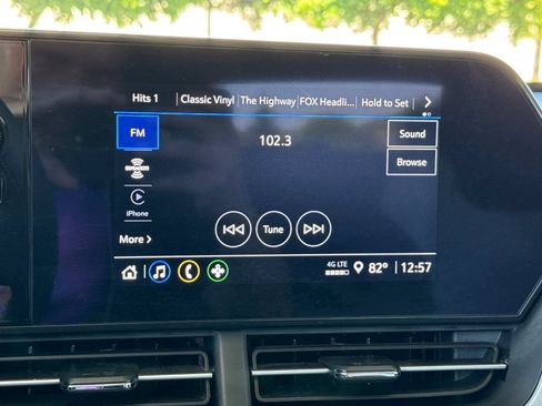 Used 2025 Chevrolet Trax LS FWD image 28