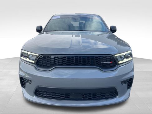 Used 2023 Dodge Durango GT RWD image 2