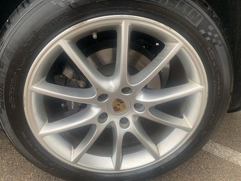 Used 2020 Porsche Cayenne image 50