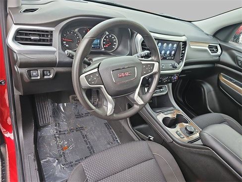 Certified 2023 GMC Acadia SLE w/ Driver Convenience Package image 15