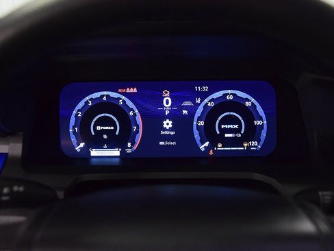 Used 2025 Toyota Tacoma TRD Sport image 18