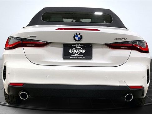 Used 2023 BMW 430i xDrive Convertible w/ Convenience Package image 4