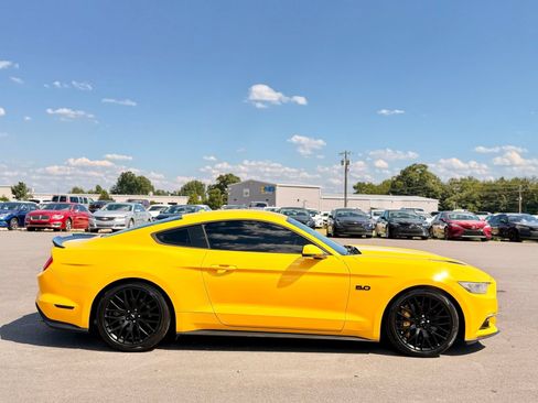 Used 2015 Ford Mustang GT Premium w/ Equipment Group 401A RWD image 10