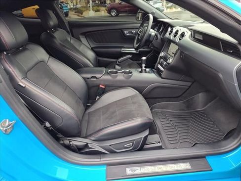 Used 2017 Ford Mustang GT Premium w/ Equipment Group 401A image 11