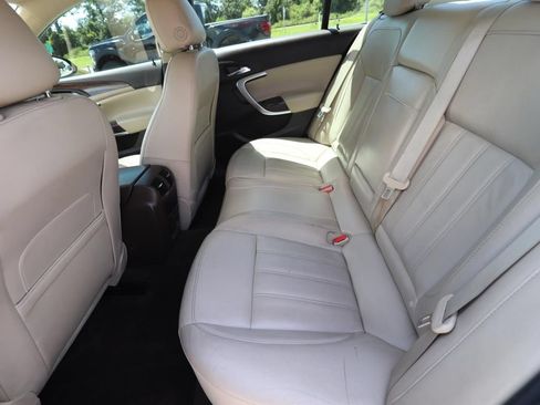 Used 2013 Buick Regal Premium FWD image 6