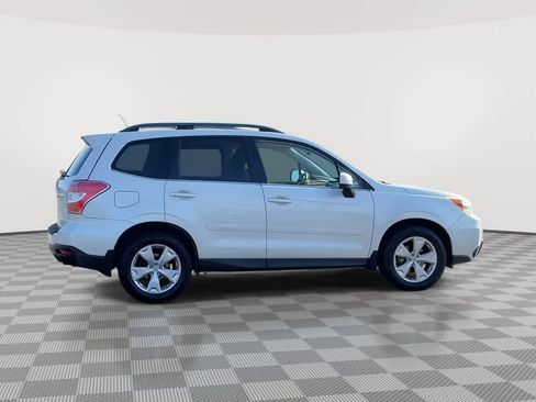 Used 2014 Subaru Forester 2.5i Limited AWD/4WD image 9