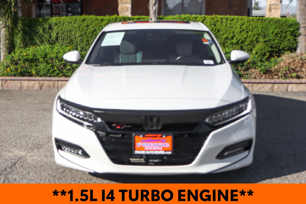 Used 2018 Honda Accord Touring image 3
