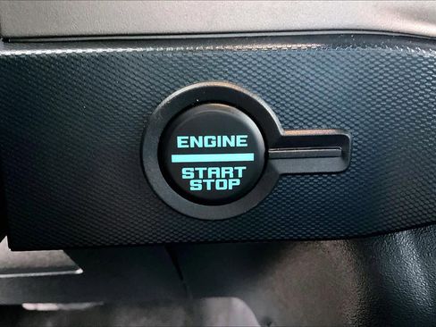 Used 2022 Ford Bronco Outer Banks w/ Sasquatch Package image 34