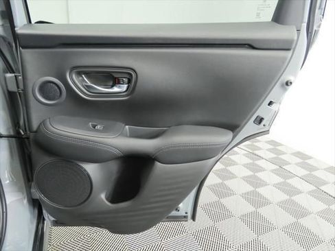 Used 2025 Acura ADX AWD image 29