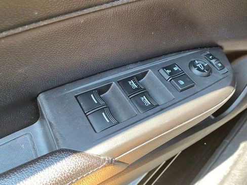 Used 2019 Acura ILX FWD image 19
