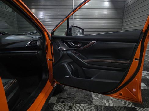 Used 2020 Subaru Crosstrek 2.0i Limited w/ Moonroof Package w/Navigation AWD/4WD image 34