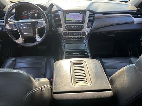 Used 2018 GMC Yukon Denali w/ Denali Ultimate Package image 17