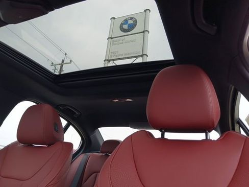 New 2026 BMW 330i Sedan image 28