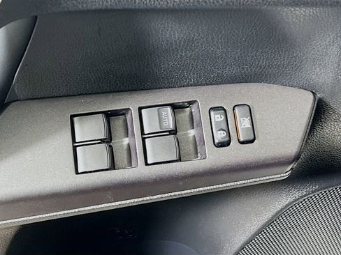 Certified 2018 Toyota RAV4 XLE image 17