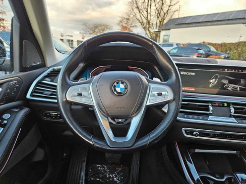 Used 2020 BMW X7 xDrive40i w/ Premium Package image 22