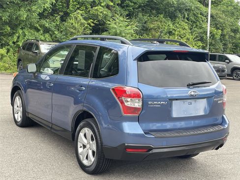 Used 2015 Subaru Forester 2.5i Limited AWD/4WD image 3