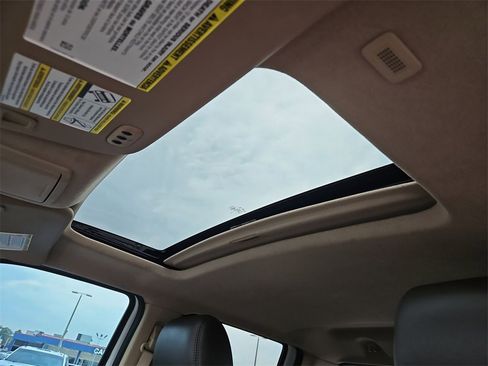 Used 2016 Ford F250 King Ranch w/ FX4 Off-Road Package image 18