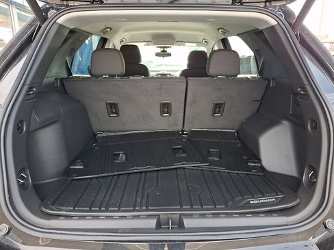 Used 2024 Chevrolet Equinox LT w/ LPO, Floor Liner Package AWD/4WD image 27