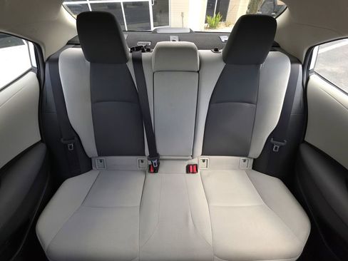 Used 2022 Toyota Corolla LE FWD image 19
