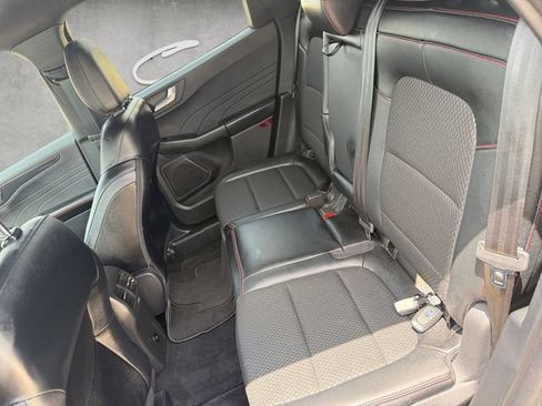 Used 2024 Ford Escape ST-Line w/ Tech Pack #1 FWD image 23