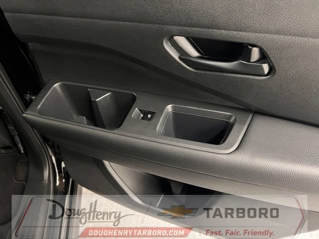 Used 2025 Nissan Pathfinder SV FWD image 36