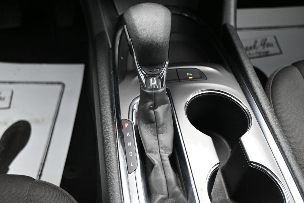 Used 2024 Chevrolet Malibu LT FWD image 20