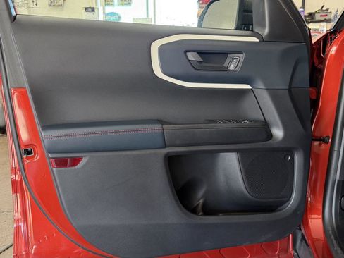 Used 2024 Ford Bronco Sport Heritage image 11