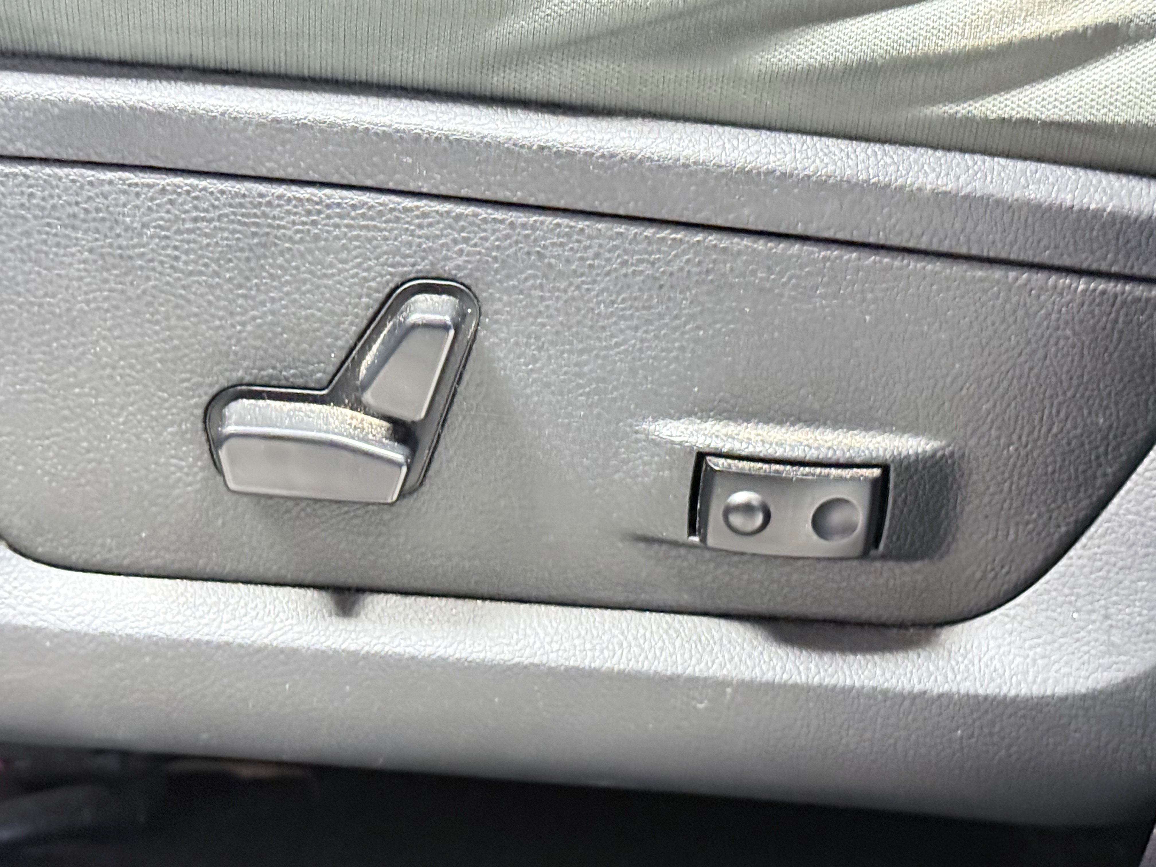 Used 2015 RAM 1500 Big Horn AWD/4WD image 15
