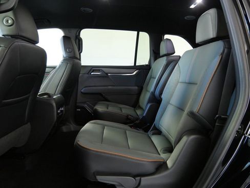 New 2026 GMC Acadia AT4 w/ Luxury Package image 16