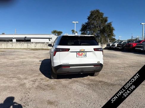 New 2026 Chevrolet Equinox LT FWD image 11