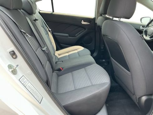 Used 2017 Kia Forte LX w/ LX Popular Package FWD image 18