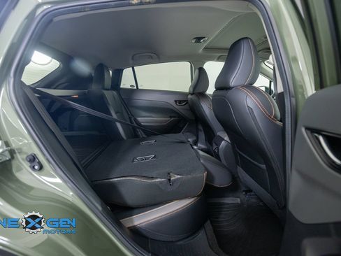 Used 2025 Subaru Crosstrek 2.5i Limited w/ Crosstrek Mirror Package AWD/4WD image 37