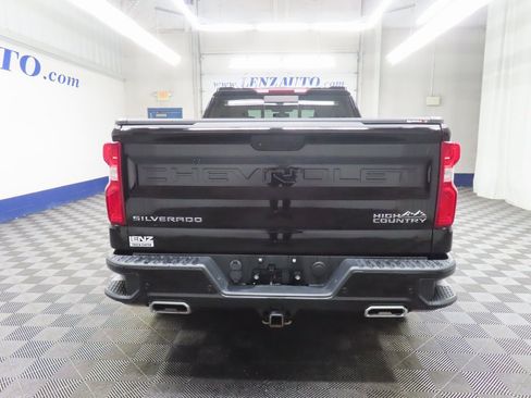 Used 2020 Chevrolet Silverado 1500 High Country image 31