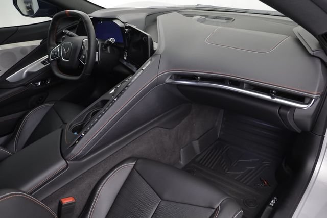 Used 2020 Chevrolet Corvette Stingray Preferred Cpe w/ 2LT Preferred Equipment Group RWD image 20