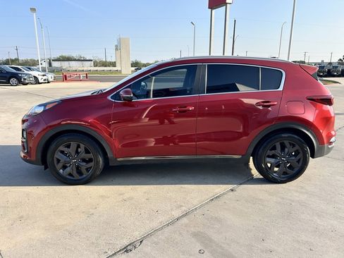 Used 2021 Kia Sportage S image 4