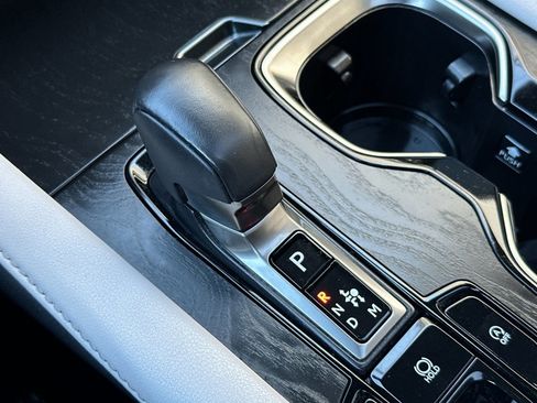 Used 2024 Lexus RX 350 Premium image 25