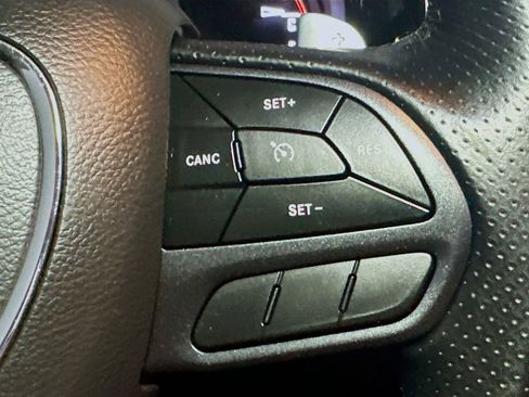 Used 2022 Dodge Durango R/T AWD/4WD image 32