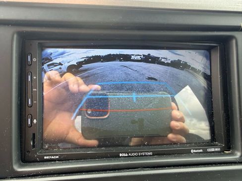 Used 2018 Toyota Tacoma SR5 image 20