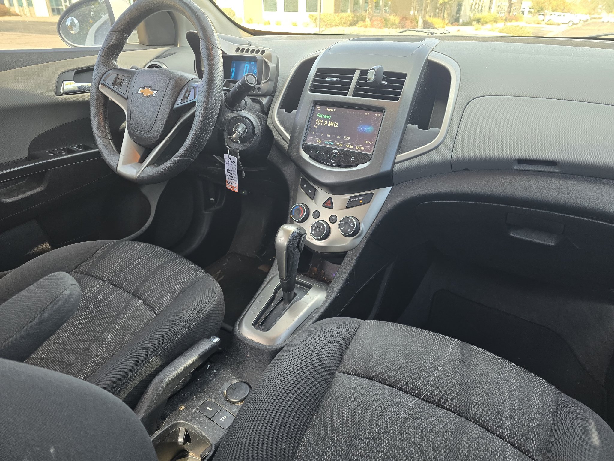 Used 2014 Chevrolet Sonic LT FWD image 26