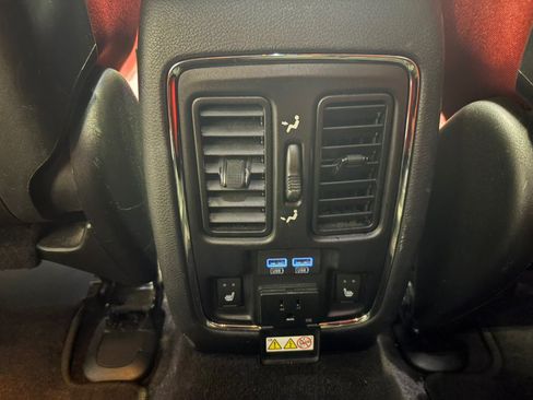 Used 2017 Dodge Durango R/T w/ Blacktop Package AWD/4WD image 28