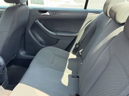 Used 2014 Volkswagen Jetta S FWD image 20