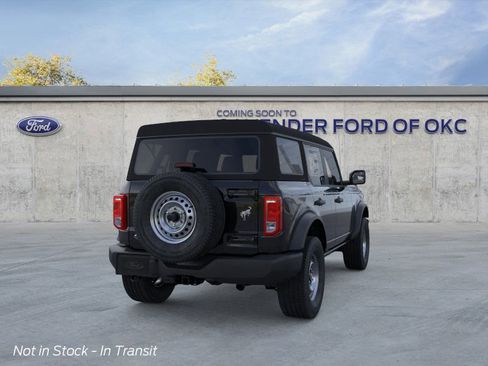 New 2025 Ford Bronco 4-Door image 8