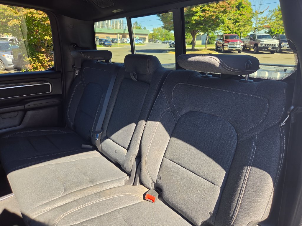 Used 2019 RAM 1500 Big Horn AWD/4WD image 16