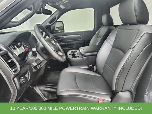 New 2026 RAM 2500 Tradesman w/ Chrome Appearance Group AWD/4WD image 19