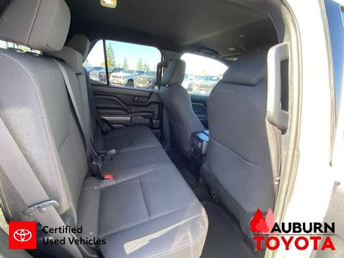 Certified 2025 Toyota 4Runner SR5 AWD/4WD image 20